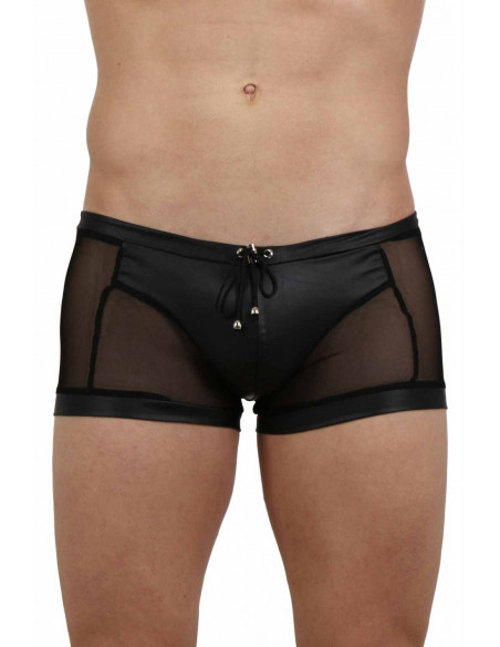 1 Boxer en tulle et wetlook. Ajustement laçage ceinture. Composition : Polyester 95%, Coton 5%